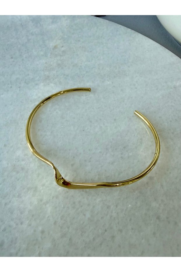 Minimal Thin Gold Cuff Bracelet