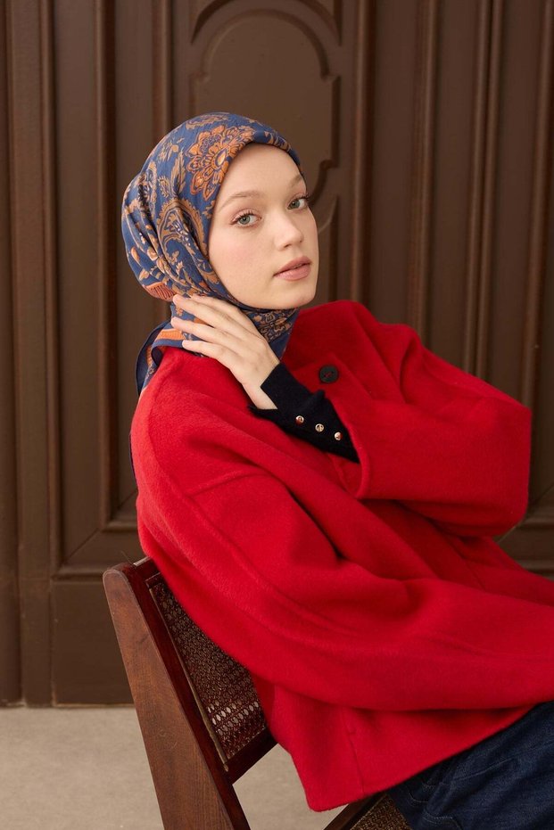 وشاح فيلورا بنمط اللون الأزرق الليلي