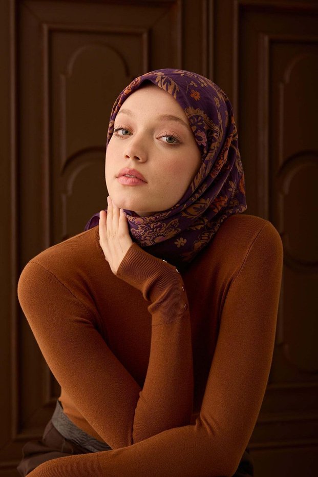 Velora Scarf Shawl Pattern Purple