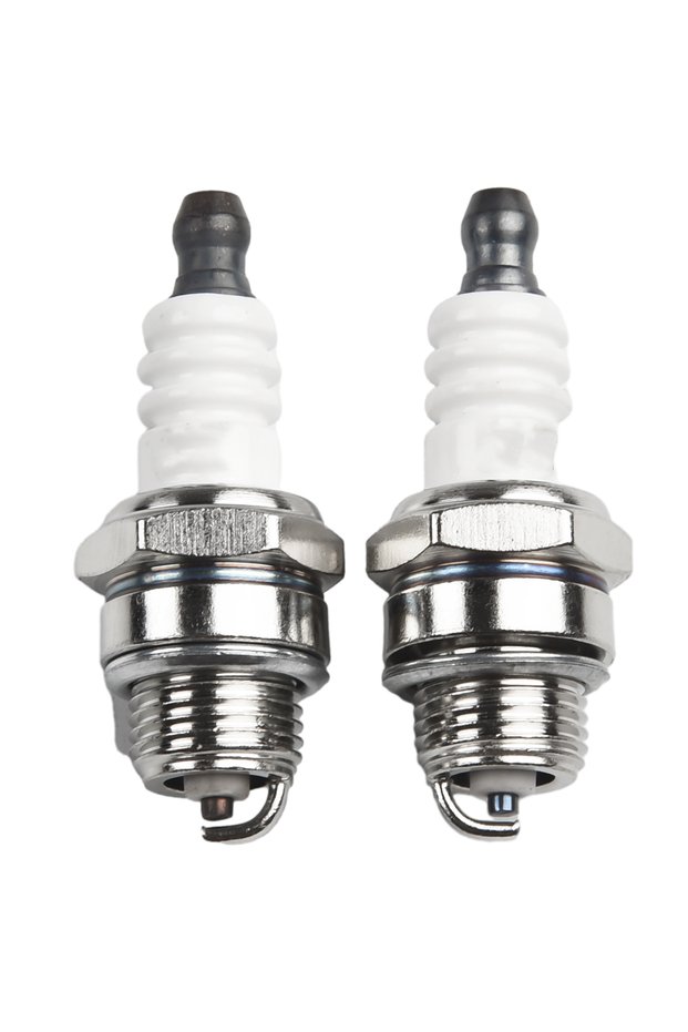 2Pcs For Champion RCJ7Y Spark Plugs Chainsaw Brush Cutter Summer Garden Lawn Mower Power Tool Part E