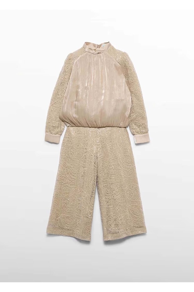 Girl's Top and Bottom Set Ecru