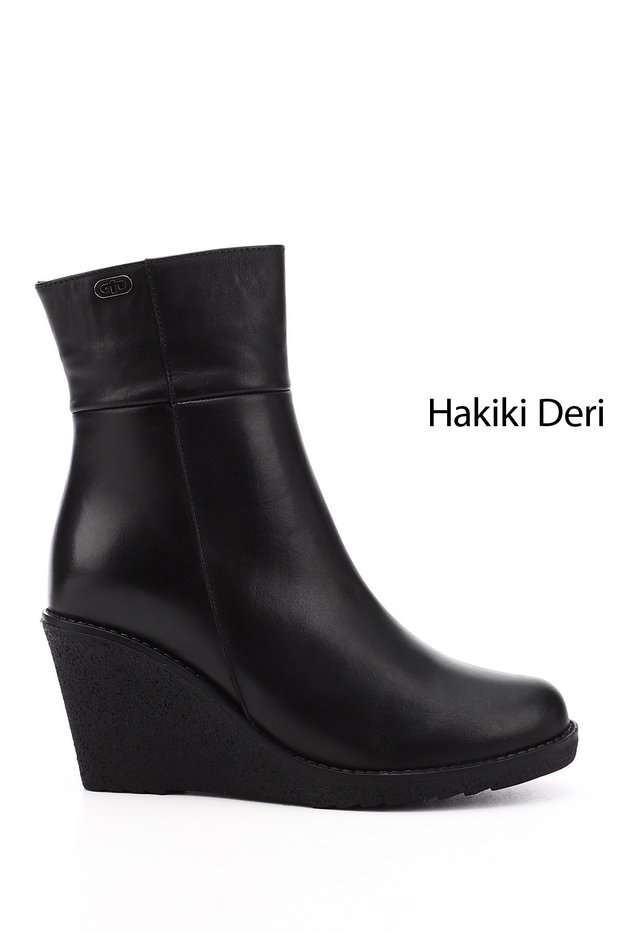 Women's Black Zippered Wedge Heeled Genuine Leather Boots