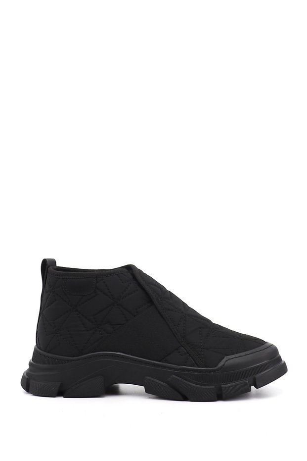 Women's Black Thick Soled Boots