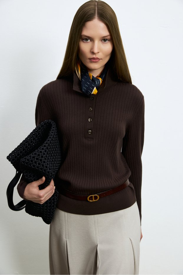 Genı Women's Sweater Brown