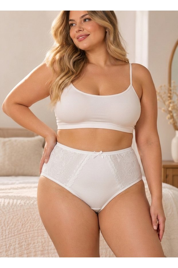 Large Size Cotton Bato Women's Panties with Lace Detail