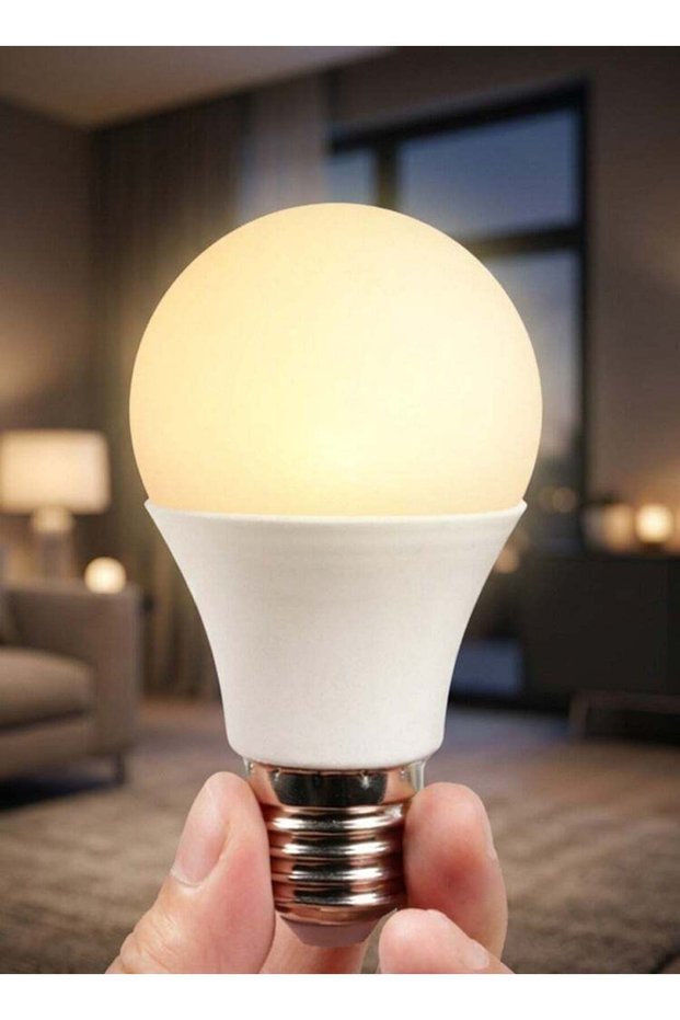 مصباح LED مكافئ للمصابيح التقليدية 3200K، أصفر غير قابل للتعتيم