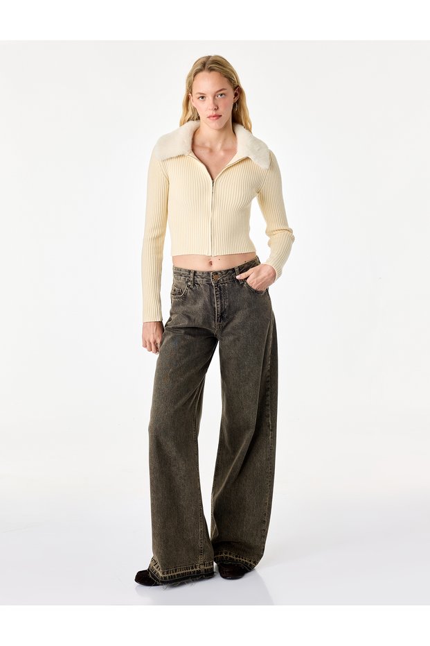 Faux Fur Collar Long Sleeve Zippered Crop Knitwear Cardigan