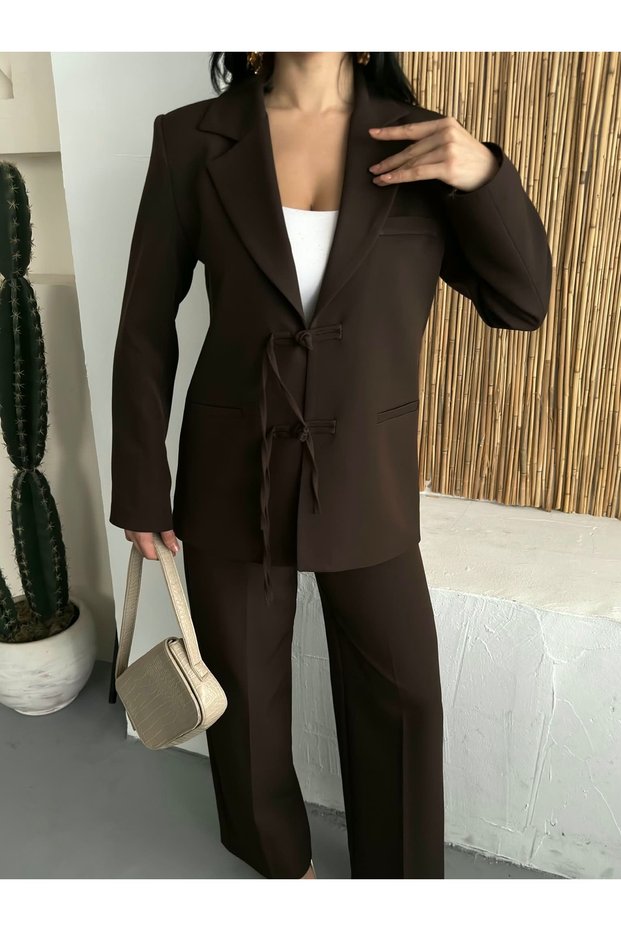 Women's Authentic Button-Detail Jacket and Pants Set.