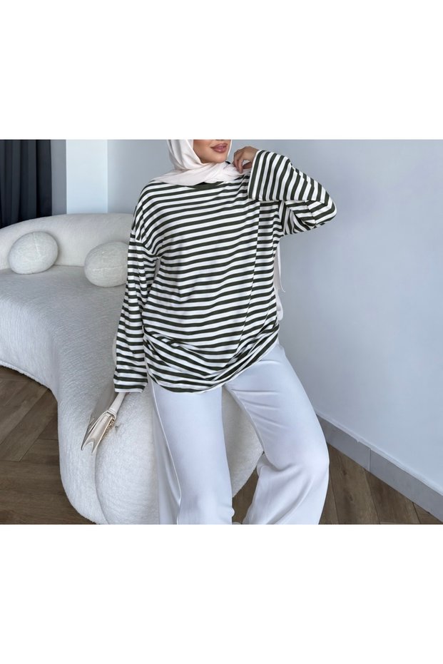 Crew Neck Striped Sweatshirt - 2492 - White & Green (Os)