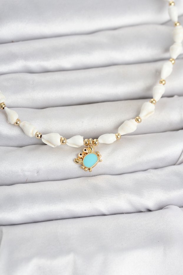 Natural Sea Shell Stringed Blue Crab Model Necklace