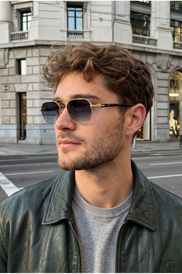 Eşref Unisex Ultra Light Uv400 Filtered Gold Framed Black Sunglasses