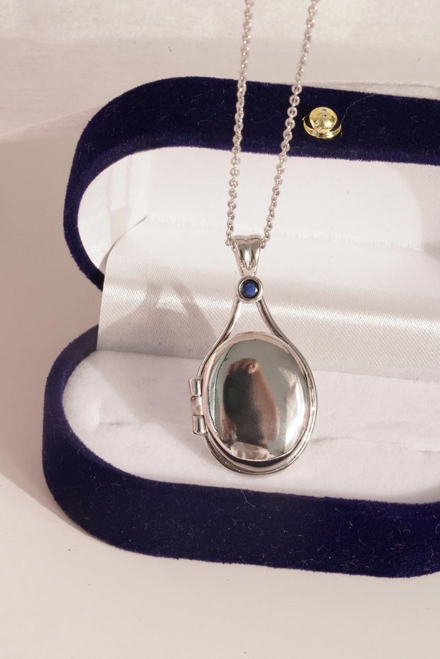 H2O Mermaid Necklace