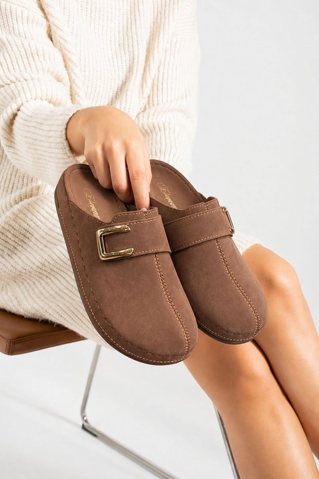 Women's Closed-Front Comfortable Soft Eva Sole Suede Look Nubuck Indoor Women's Slippers