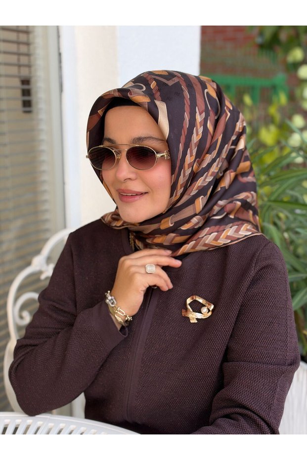 وشاح حرير جاكار سورا