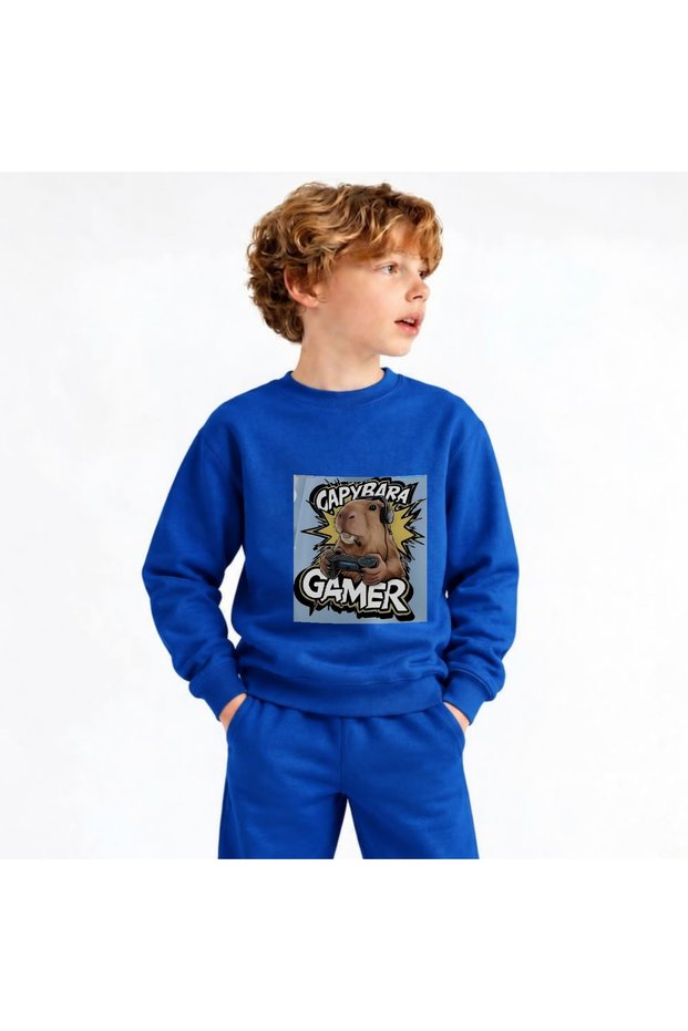 Team Sweatshirt Capybara-Gamerprinted Girls Boys Crew Neck Sweatshirt
