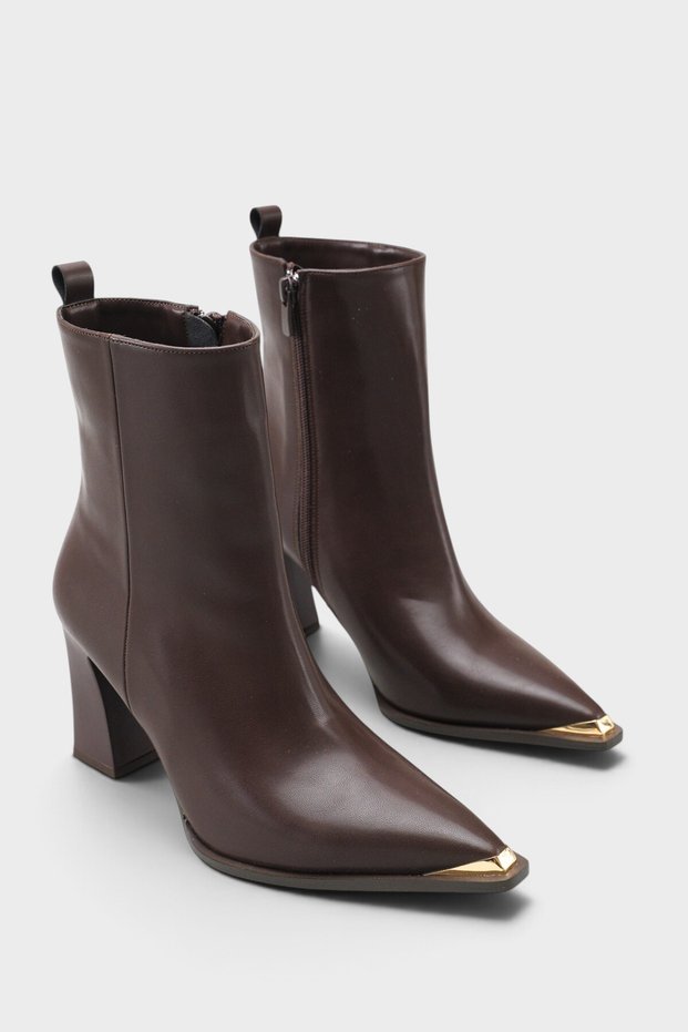 Cathrin Pointed Toe Thick Heeled Zippered Metal Toe Women's Stylish Boots