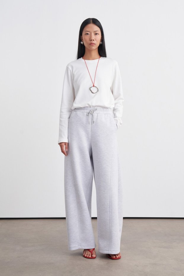 Soft Scuba Barrel Stitched Trousers Gray Melange