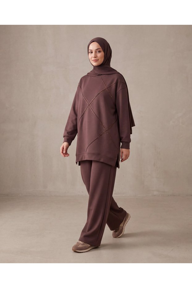 Stone-Embellished Soft Textured Flexible Premium Suit