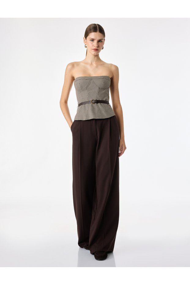 Women Beige Checked Strapless Sleeveless Top