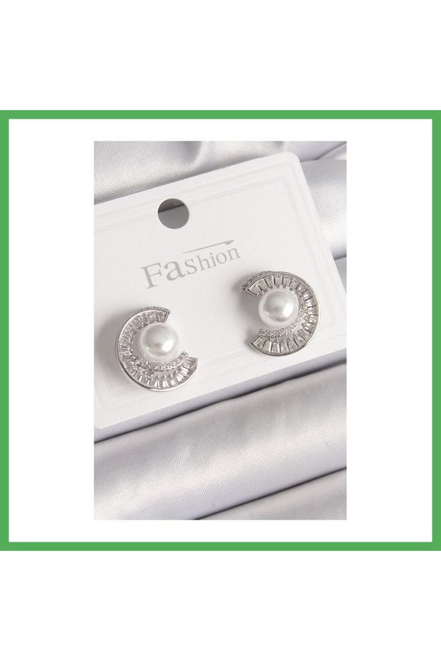Brass Silver Color Zircon Stone Snail Model Pearl Detail Women's Earrings Bezoss