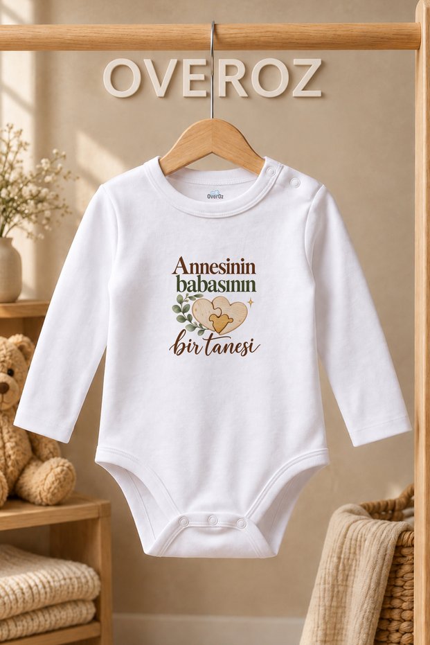 Baby Bodysuit with Mom and Dad Written on It, Wooden Printed White Long Sleeve Bodysuit 6088