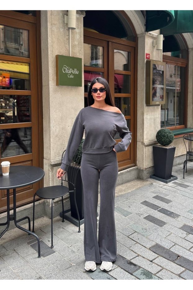 Women's Top and Bottom Set Modal Fabric Off-Shoulder Blouse and Wide-Leg Pants Two-Piece Set