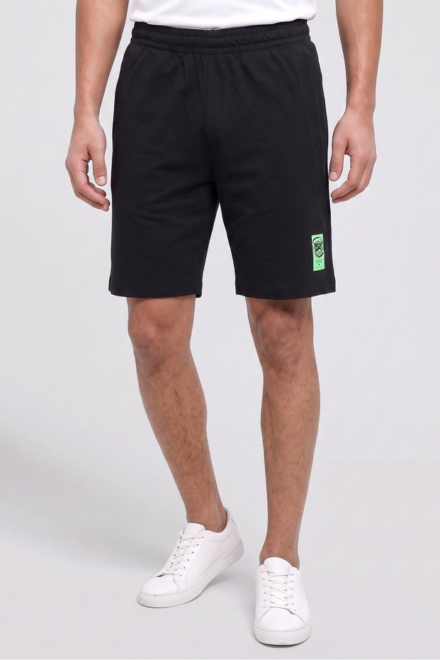 Men Regular Fit Outdoor Shorts, Black
