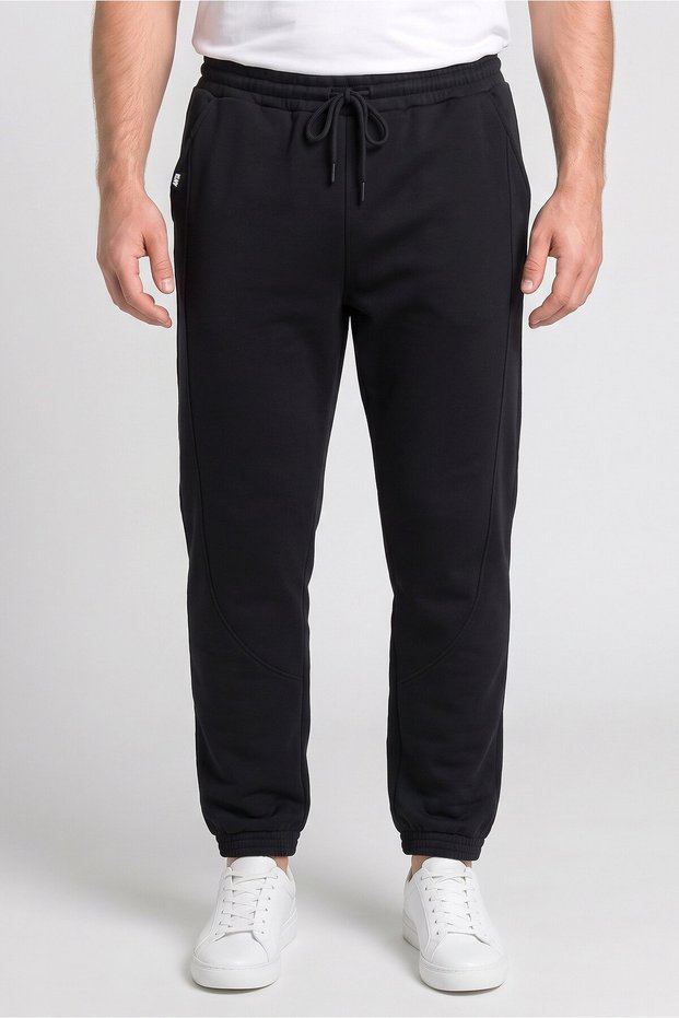 Men Regular Fit Outdoor Pants, Black