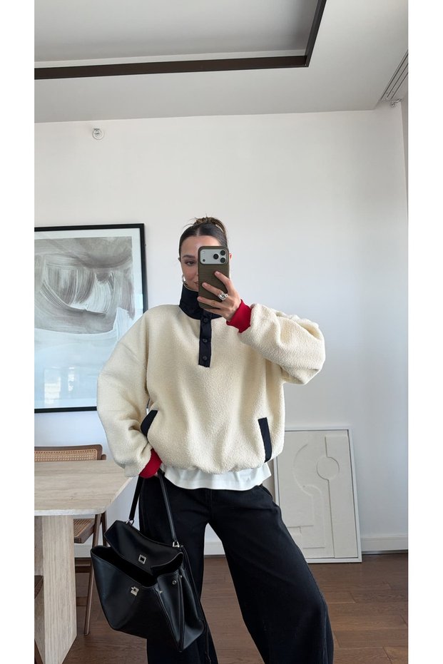 Women's Printed Plush Sweatshirt | Women's Soft Textured Printed Sweatshirt