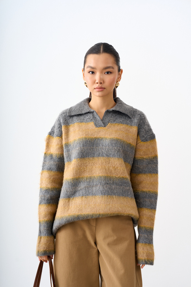 Women's Shirt Collar Double Color Knitwear Sweater Gray