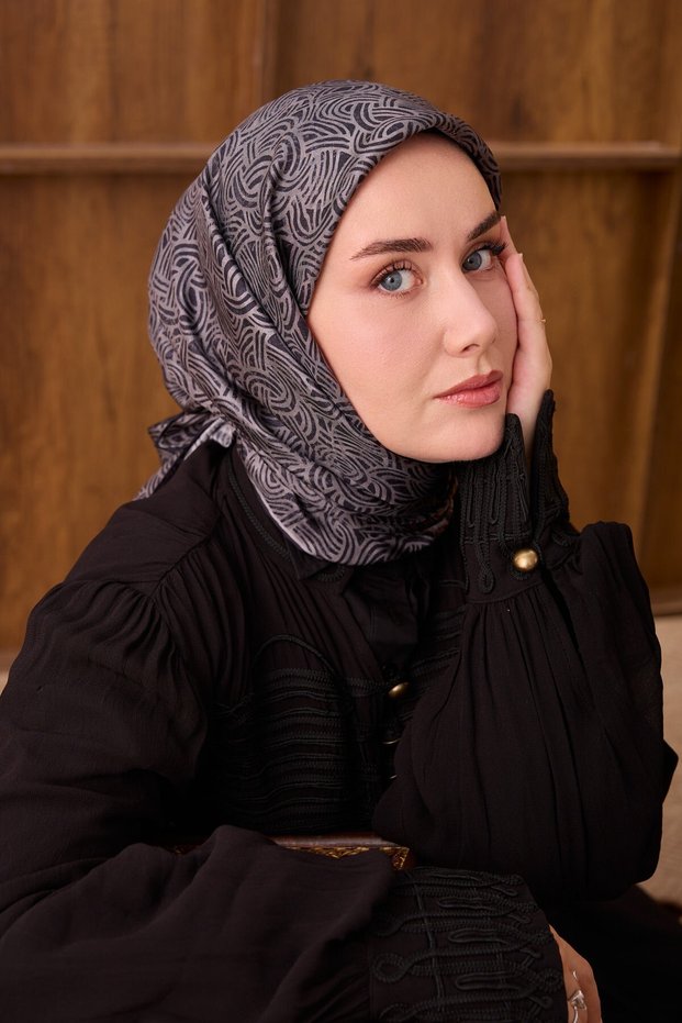 Twill Silk Scarf Monochromatic Black