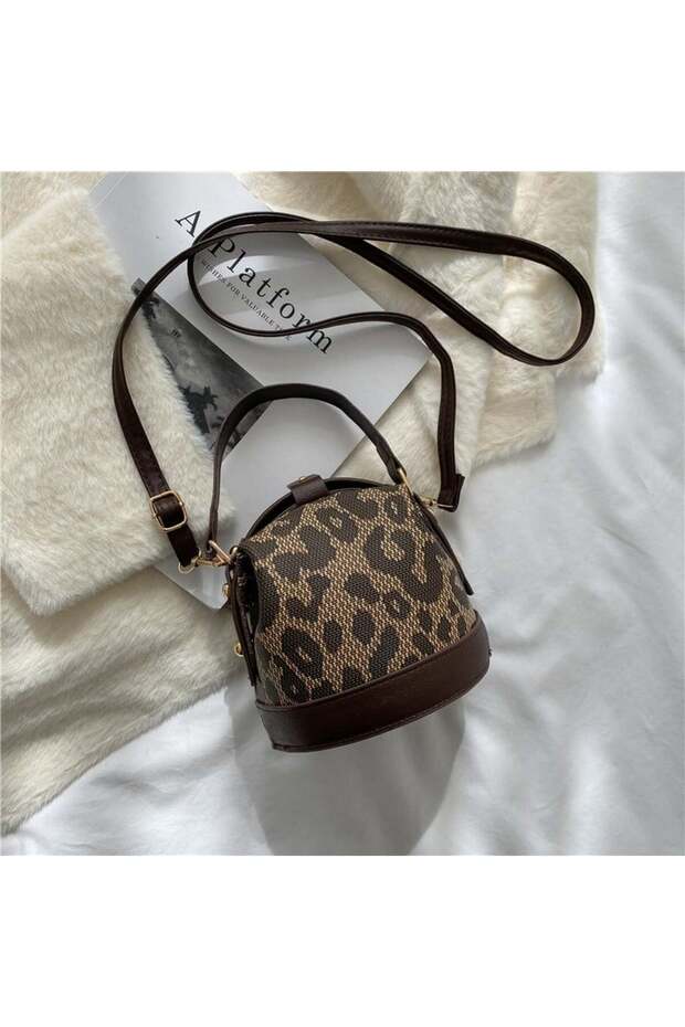Women's Shoulder Bag Brown Leopard Pattern Bucket Bag