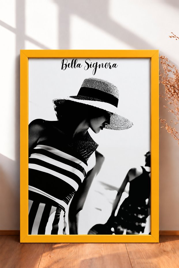 Bella Signora Striped Swimsuit Woman Framed Painting Italy Poster Living Room Kitchen Wall Decor Itn108