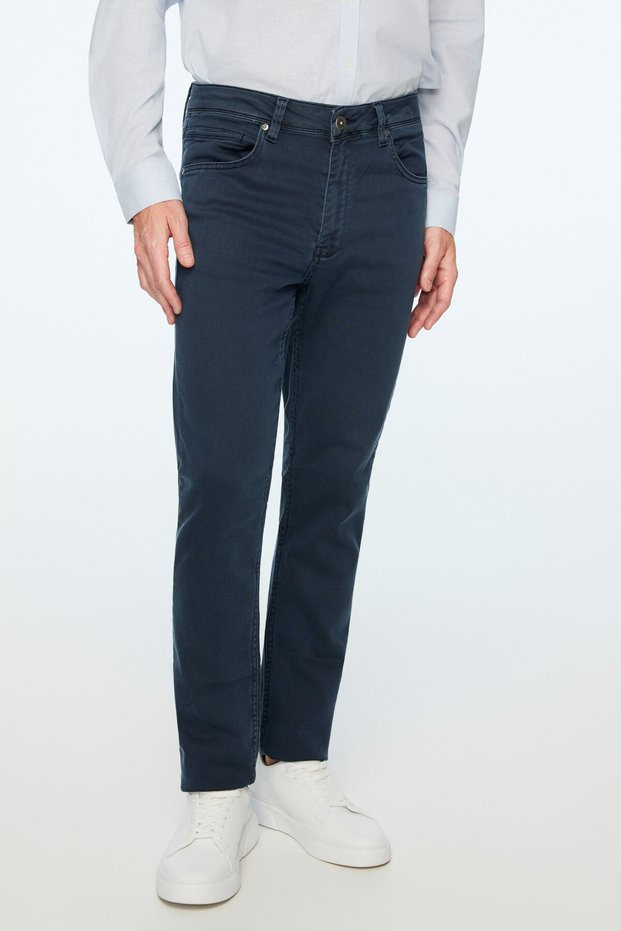 Men's Navy Blue Denim 5 Pocket Dynamic Fit Jeans