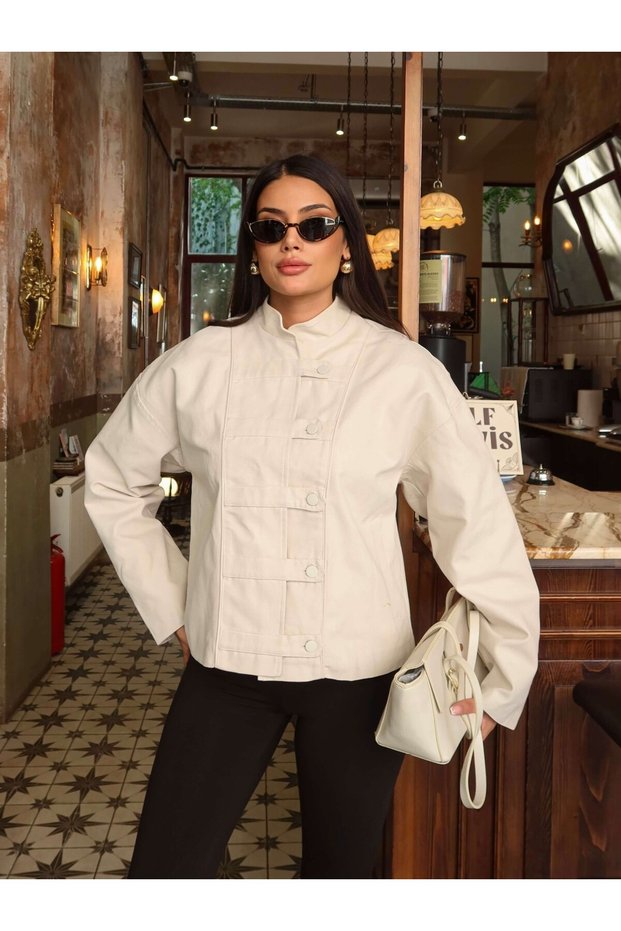 Hakim Collar Tape Closure Jacket