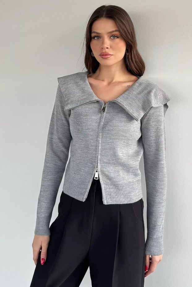 Gülseli Women's Baby Collar Zippered Knitwear Blouse