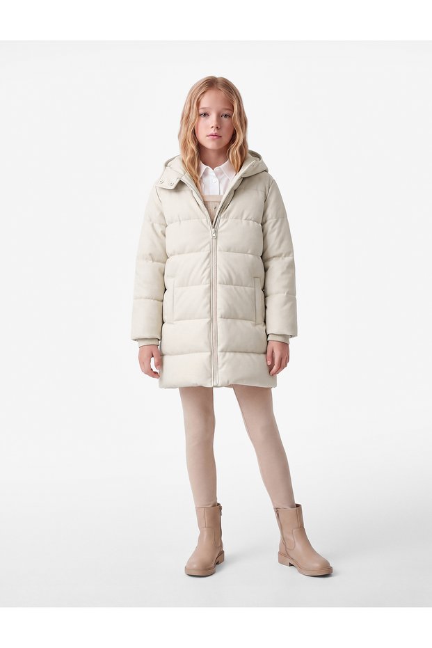 Plush Lined Long Sleeve Pocketed Zippered Hooded Puffer Coat