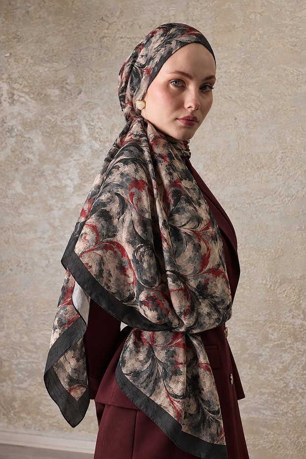 Burgundy Black Velora Patterned Shawl