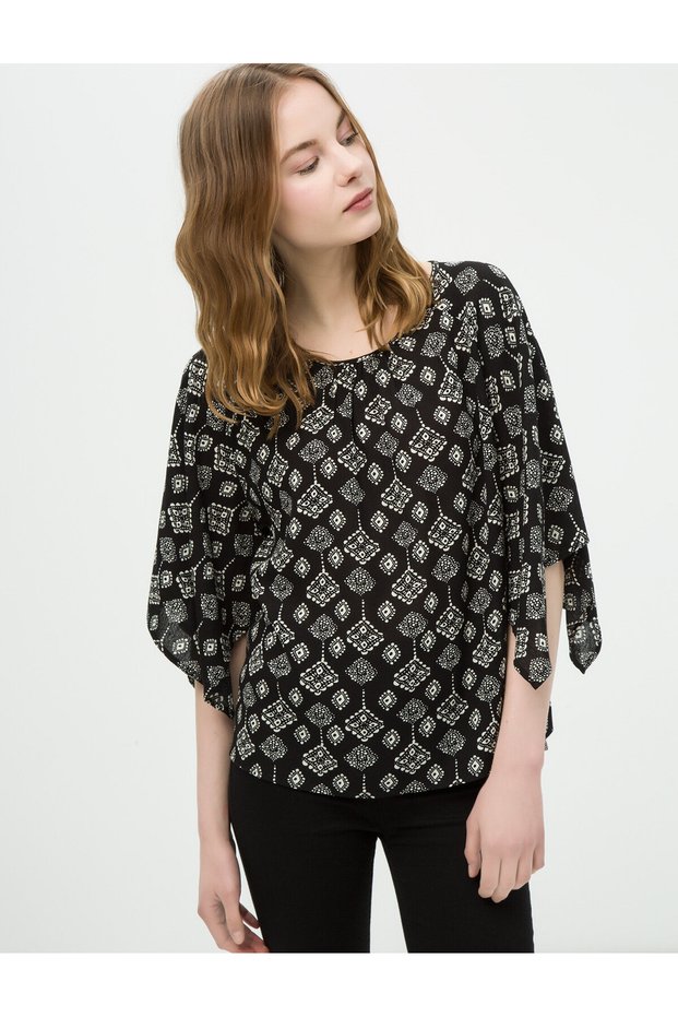 Women's Black Patterned Blouse 6YAL61524JW