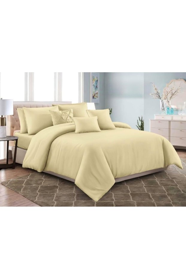 Luxury 3-Piece Microfiber Bedsheet Set – King Size | Ultra Soft, Breathable & Wrinkle-Resistant Bedding with 2 Pillowcases, All-Season Bedding for Home & Hotel (Light Cream, King (U.K. Standard))