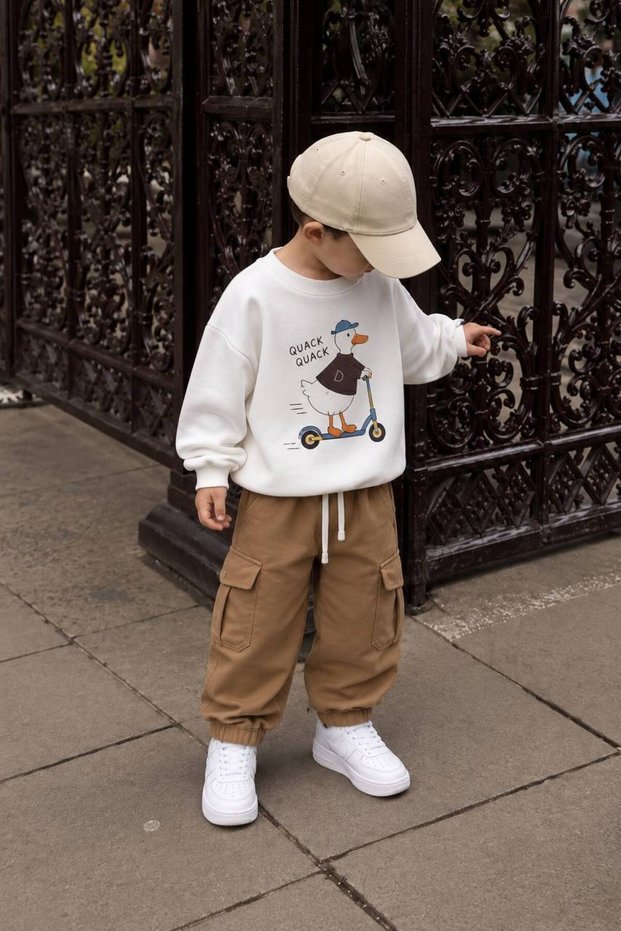 Stylish 2-Piece Children's Set