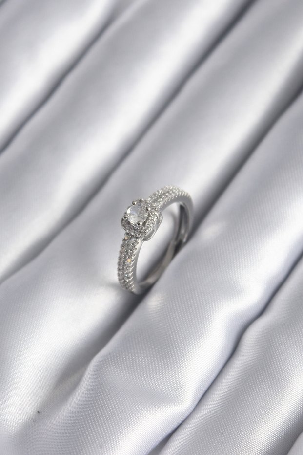 Brass Silver Color Zircon Stone Women's Ring