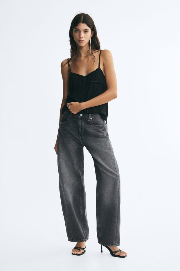 Barrel Regular Waist Jeans