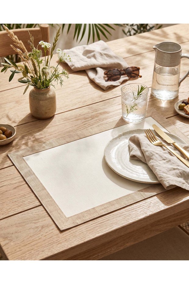 White Contrast-Border Rectangular Placemat
