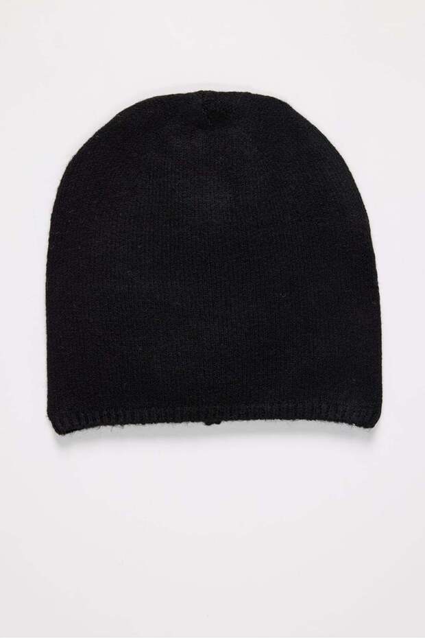 Women's Solid Color Knitwear Beanie
