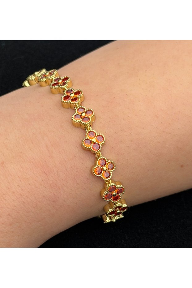 Xuping Stone Embellished Vintage Flower / Clover Motif Elegant Bracelet - Stainless Steel
