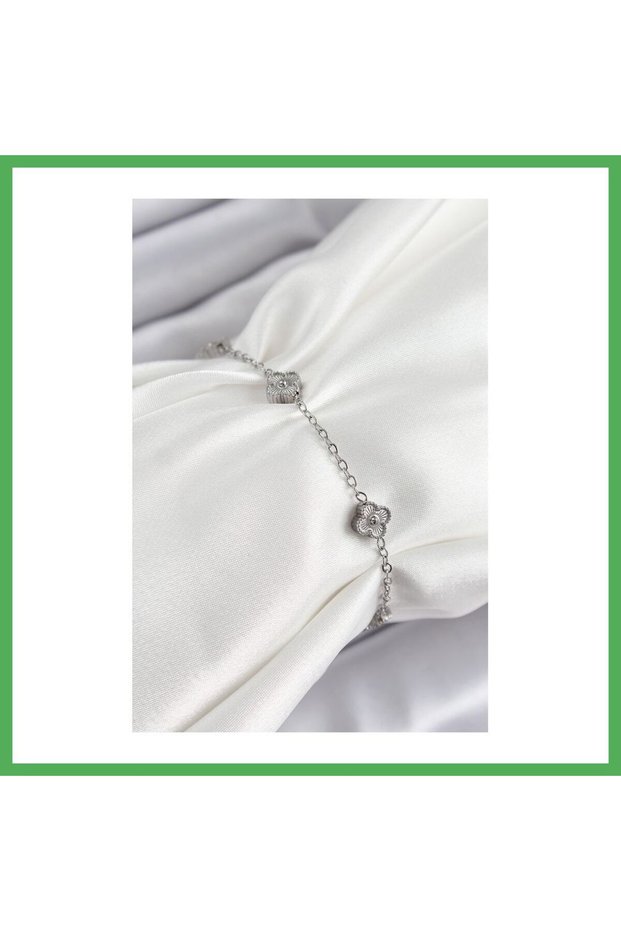 316L Steel Clover Model Silver Color Women's Bracelet Bezoss