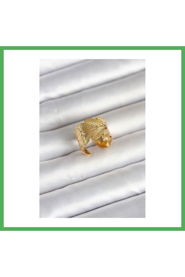 316L Steel Gold Color Spike Model Women's Ring Bezoss
