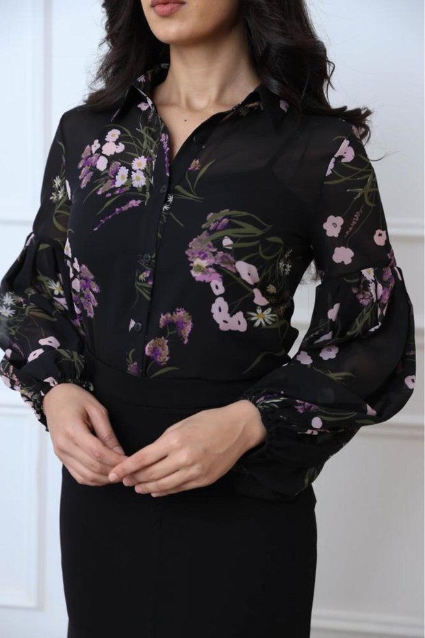 Blouse with Lantern Sleeves