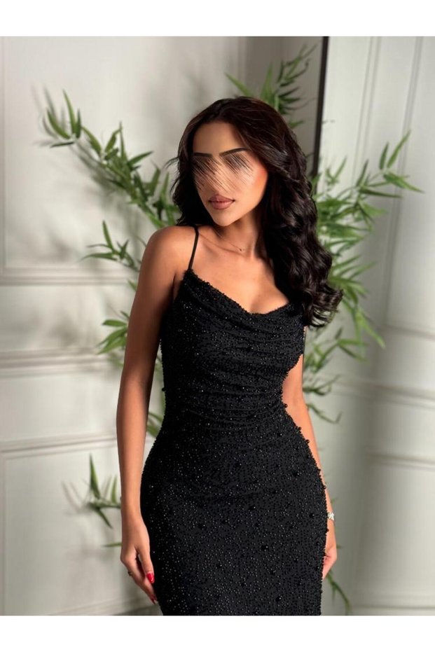 فستان سهرة بلؤلؤ وشك